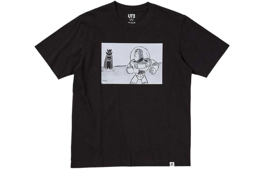 UNIQLO T Shirts Unisex Black Crew Neck Moderate Straight Fit