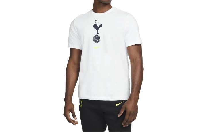 Nike Nike T Shirts Men's White Crew Neck Moderate Straight Fit