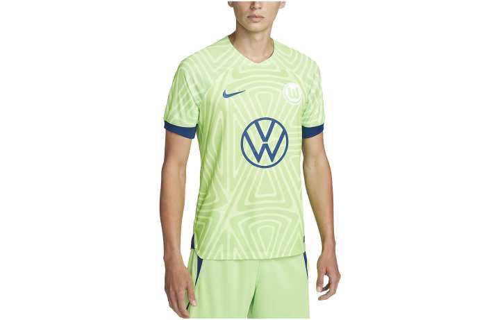 Nike Nike T Shirts Men's Light Green Crew Neck Moderate Straight Fit