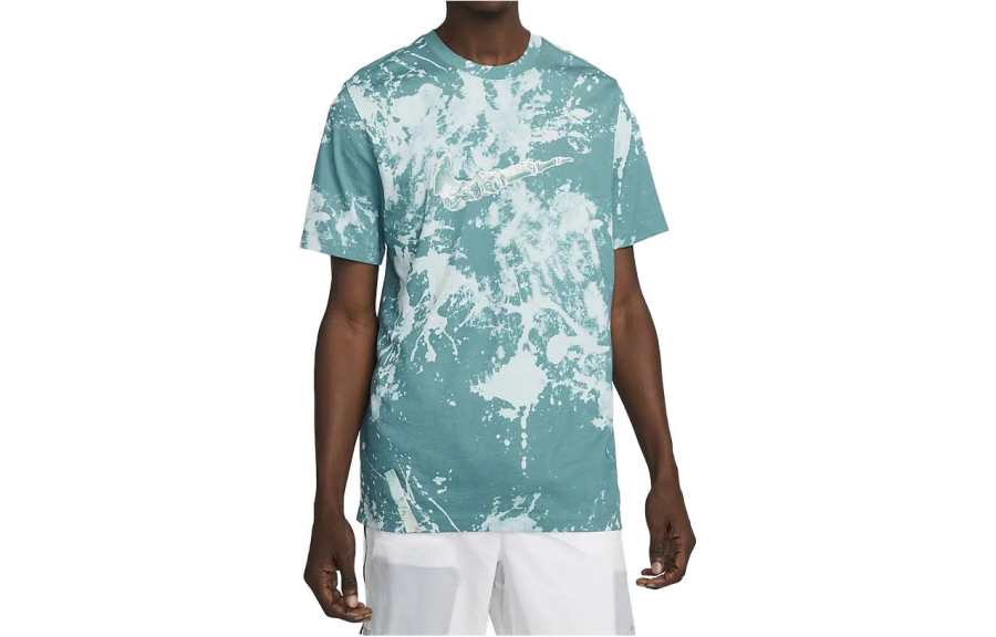 Nike Nike T Shirts Men's Sea Blue Crew Neck Moderate Straight Fit