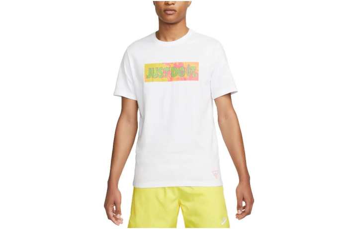 Nike Nike T Shirts Men's White Crew Neck Moderate Straight Fit