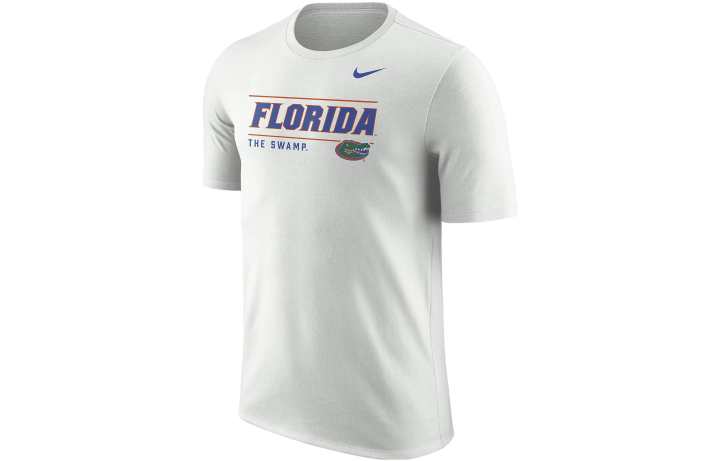 Nike Nike T Shirts Men's White Crew Neck Moderate Straight Fit