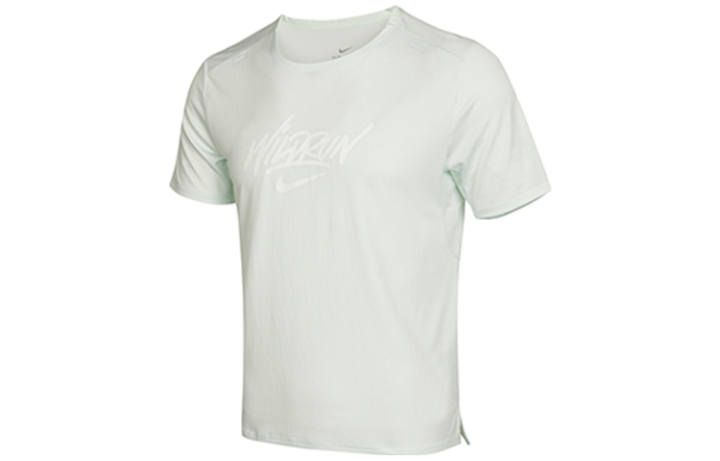Nike Nike Set in Sleeve T Shirt Men's Fresh Green