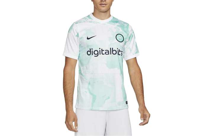 Nike Nike T Shirts Men's Cyan Crew Neck Moderate Straight Fit
