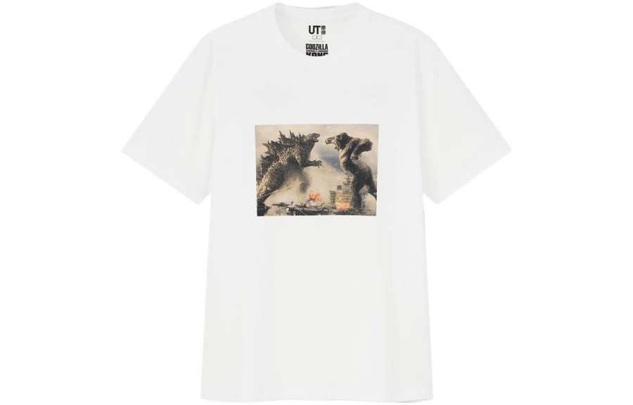 UNIQLO T Shirts Unisex White Crew Neck Moderate Straight Fit