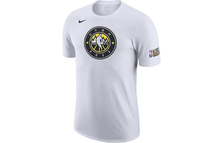 Nike Nike T Shirts Men's White Crew Neck Moderate Straight Fit