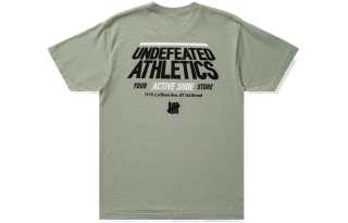 UNDEFEATED T Shirts Men's Crew Neck Moderate Straight Fit