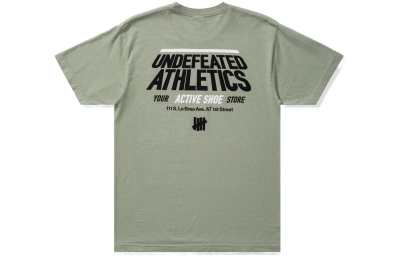 UNDEFEATED T Shirts Men's Crew Neck Moderate Straight Fit