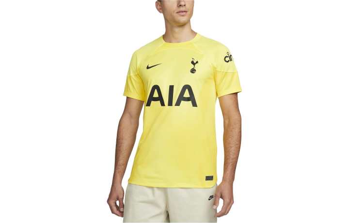 Nike Nike T Shirts Men's Yellow Crew Neck Moderate Other