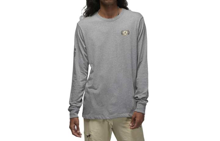 Nike Nike T Shirts Men's Gray Crew Neck Moderate Straight Fit