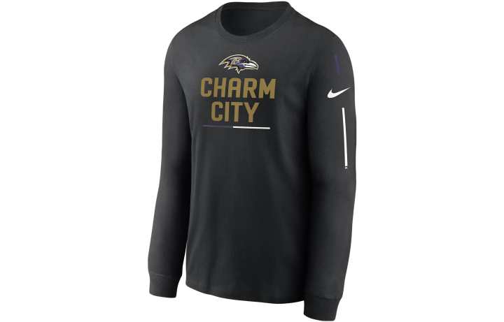 Nike Nike T Shirts Men's Black Crew Neck Moderate Straight Fit
