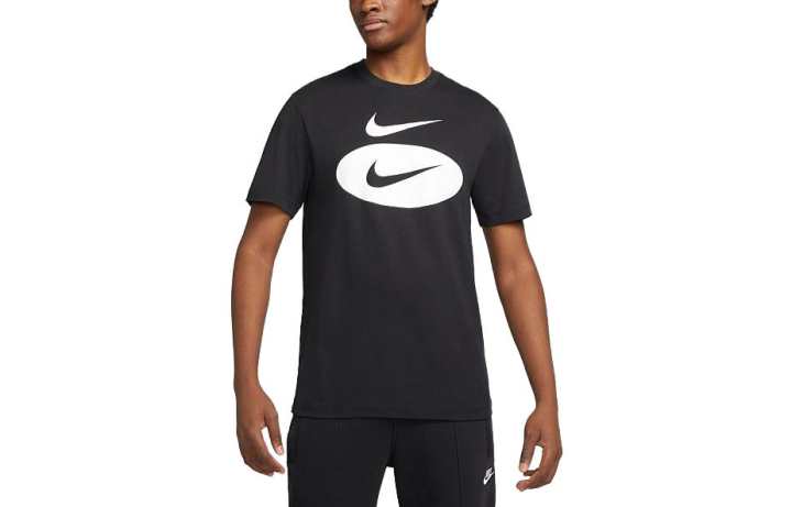 Nike Nike Swoosh "" T-shirt