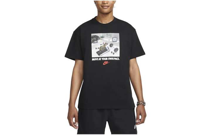 Nike Nike T Shirts Men's Black Crew Neck Moderate Straight Fit