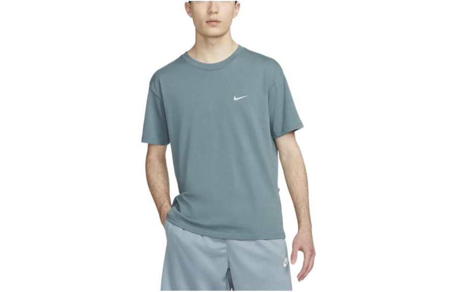 Nike Nike T Shirts Men's Turquoise Crew Neck Moderate Straight Fit