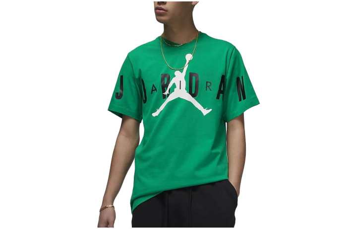 Nike Nike T Shirts Men's Green Crew Neck Moderate Straight Fit