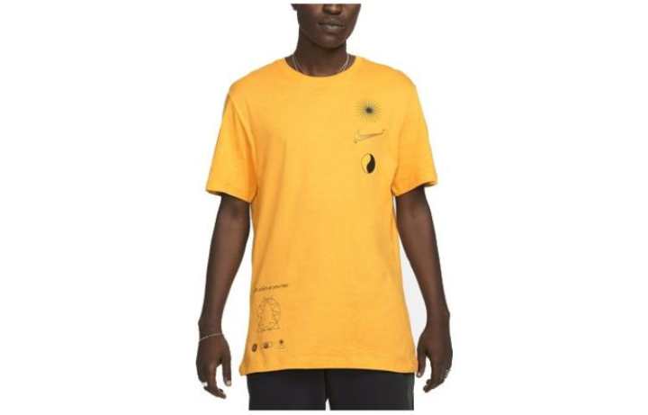 Nike Nike T Shirts Men's Yellow Crew Neck Straight Fit