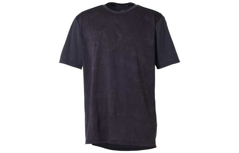 New Balance New Balance Black Out T Shirts Men's Dark Gray Crew Neck Moderate Straight Fit