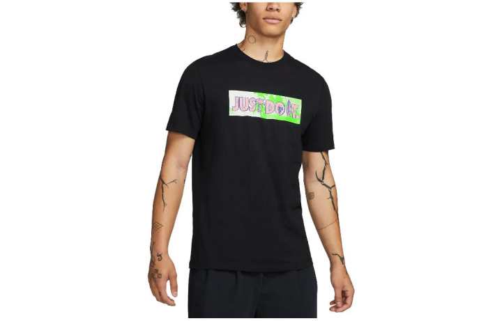 Nike Nike T Shirts Men's Black Crew Neck Moderate Straight Fit
