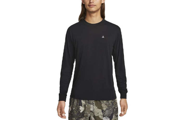 Nike Nike T Shirts Men's Black Crew Neck Moderate Straight Fit