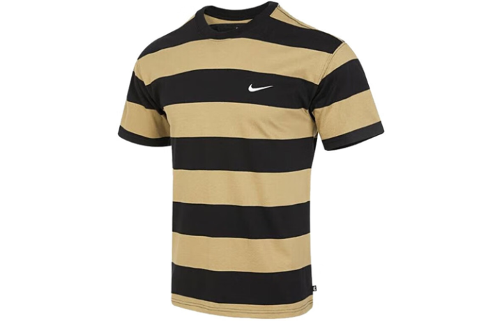 Nike Nike T Shirts Men's Olive Crew Neck Moderate Straight Fit