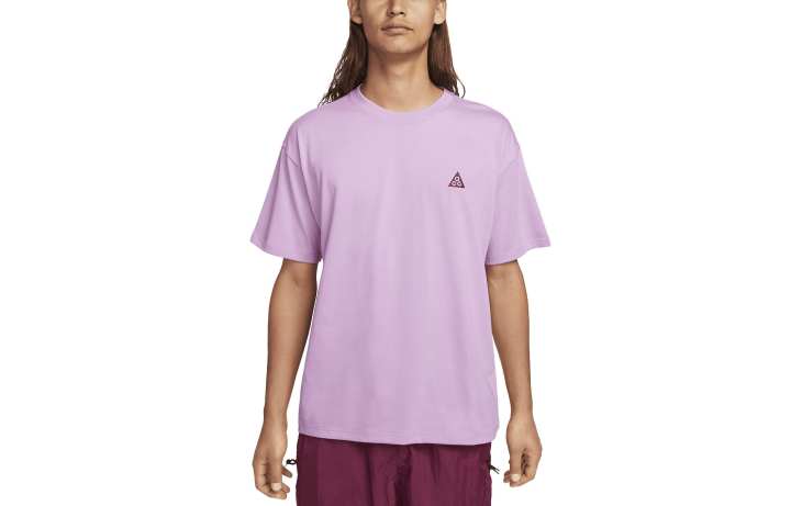 Nike Nike T Shirts Men's Fuchsia Crew Neck Moderate Straight Fit