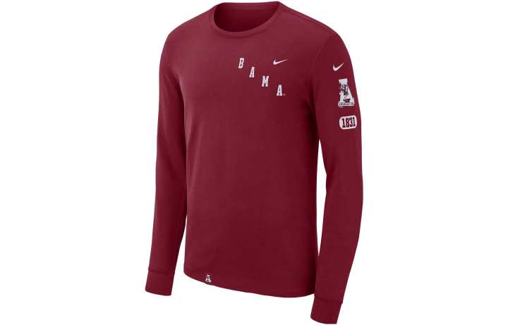 Nike Nike T Shirts Men's Red Crew Neck Moderate Straight Fit