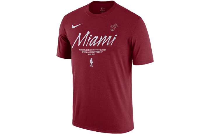 Nike Nike T Shirts Men's Red Crew Neck Moderate Straight Fit