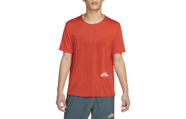 Nike Nike T Shirts Men's Red Crew Neck Moderate Straight Fit