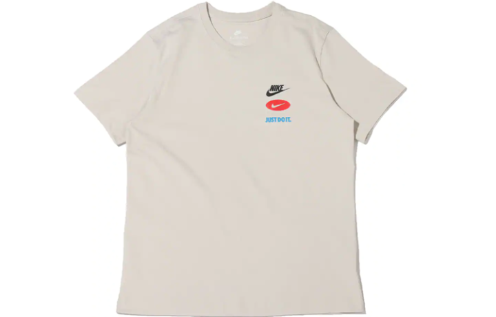Nike Nike T Shirts Men's White Crew Neck Moderate Straight Fit