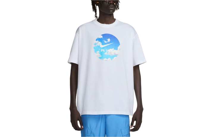 Nike Nike T Shirts Men's White Crew Neck Moderate Straight Fit