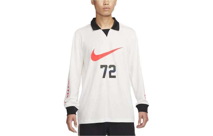 Nike Nike T Shirts Men's Ecru Square Collar Moderate Straight Fit