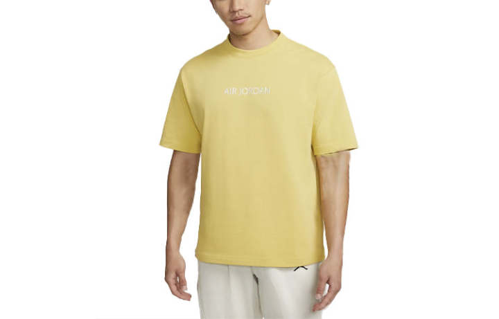 Jordan Jordan Air T Shirts Men's Saturn Gold Crew Neck Moderate Straight Fit