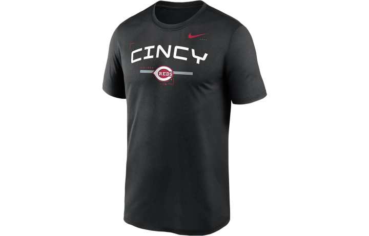 Nike Nike T Shirts Men's Black Crew Neck Moderate Straight Fit