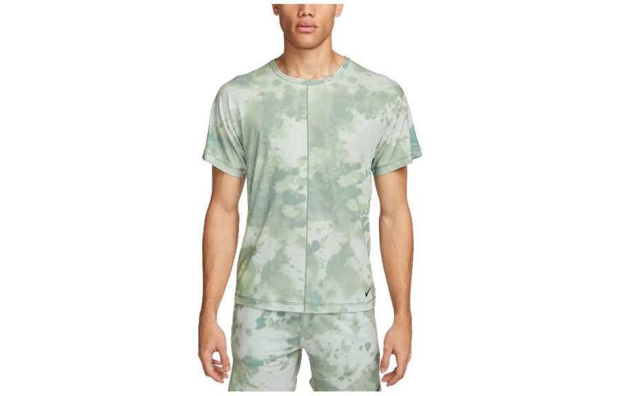 Nike Nike Dri-FIT Men's Allover Print Short-Sleeve Yoga Top