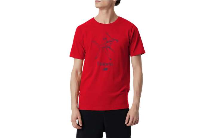 New Balance New Balance T Shirts Unisex Red Crew Neck Moderate Straight Fit