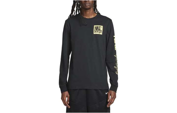 Nike Nike T Shirts Men's Black Crew Neck Moderate Straight Fit