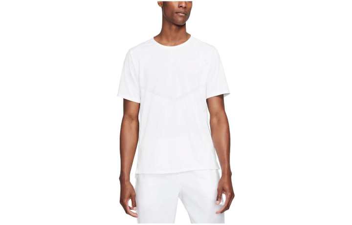Nike Nike T Shirts Men's White Crew Neck Moderate Straight Fit