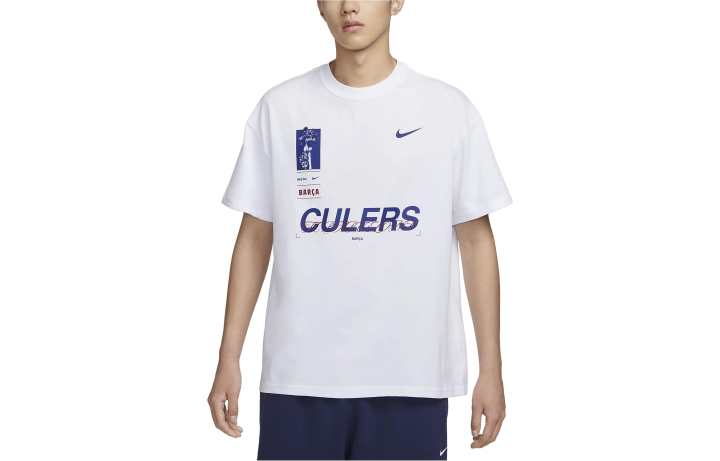 Nike Nike T Shirts Men's White Crew Neck Moderate Straight Fit