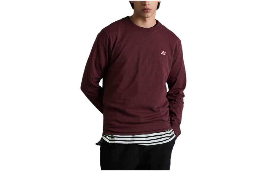 New Balance New Balance T Shirts Men's Red Crew Neck Moderate Straight Fit