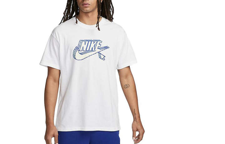 Nike Nike T Shirts Men's White Crew Neck Moderate Straight Fit
