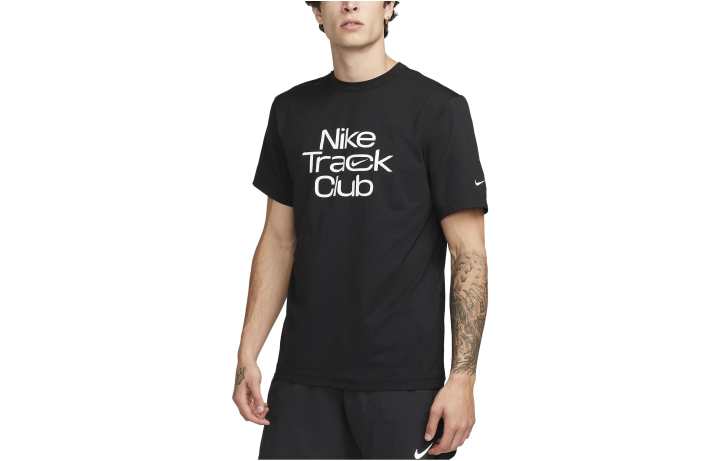 Nike Nike T Shirts Men's Black Crew Neck Moderate Straight Fit