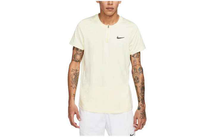 Nike Nike T Shirts Men's Ivory Crew Neck Moderate Straight Fit