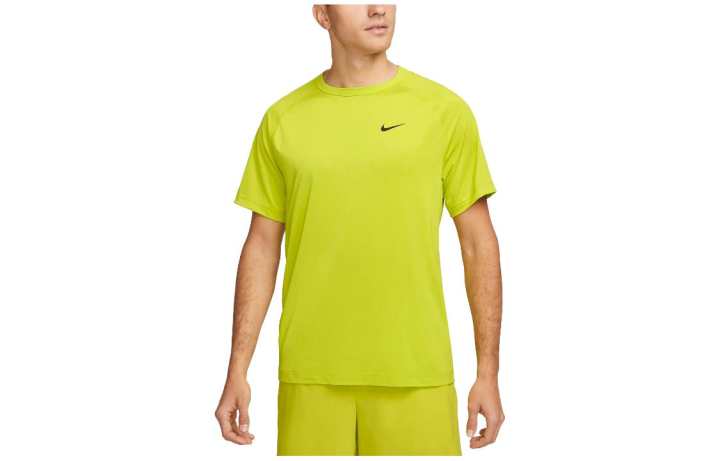 Nike Nike T Shirts Men's Green Yellow Crew Neck Moderate Straight Fit