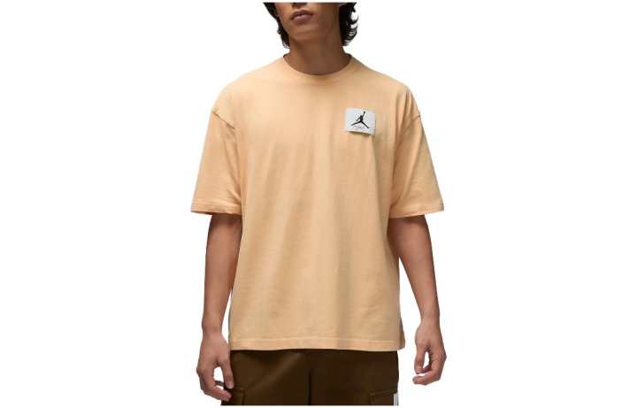 Nike Nike T Shirts Men's Ginger Yellow Crew Neck Moderate Straight Fit