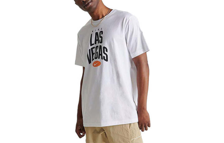 Nike Nike T Shirts Men's White Crew Neck Moderate Straight Fit