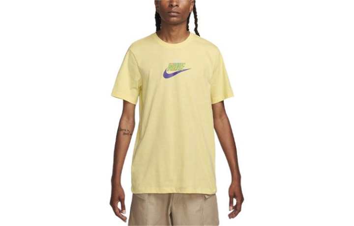 Nike Nike Sportswear T Shirt Men's Yellow
