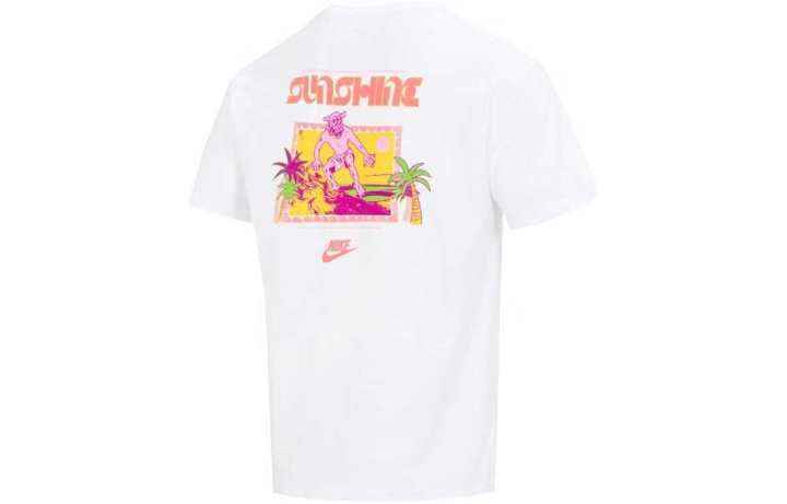Nike Nike T Shirts Men's White Crew Neck Moderate Straight Fit