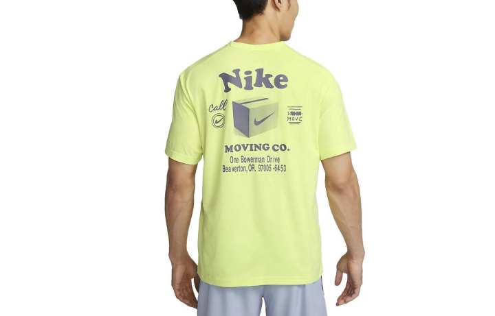 Nike Nike T Shirts Men's Light Lemon Crew Neck Moderate Straight Fit