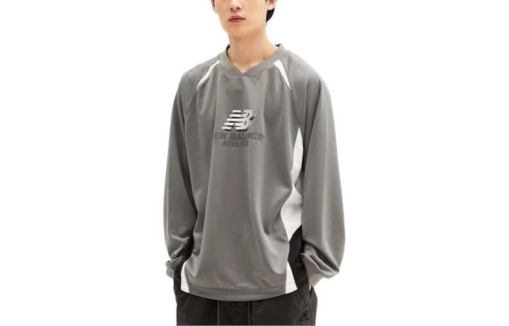New Balance New Balance T Shirts Men's Gray Moderate