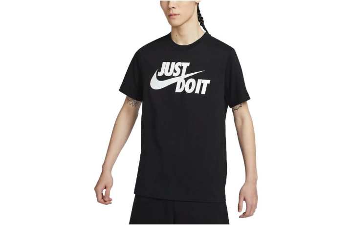 Nike Nike T Shirts Men's Black Crew Neck Moderate Straight Fit